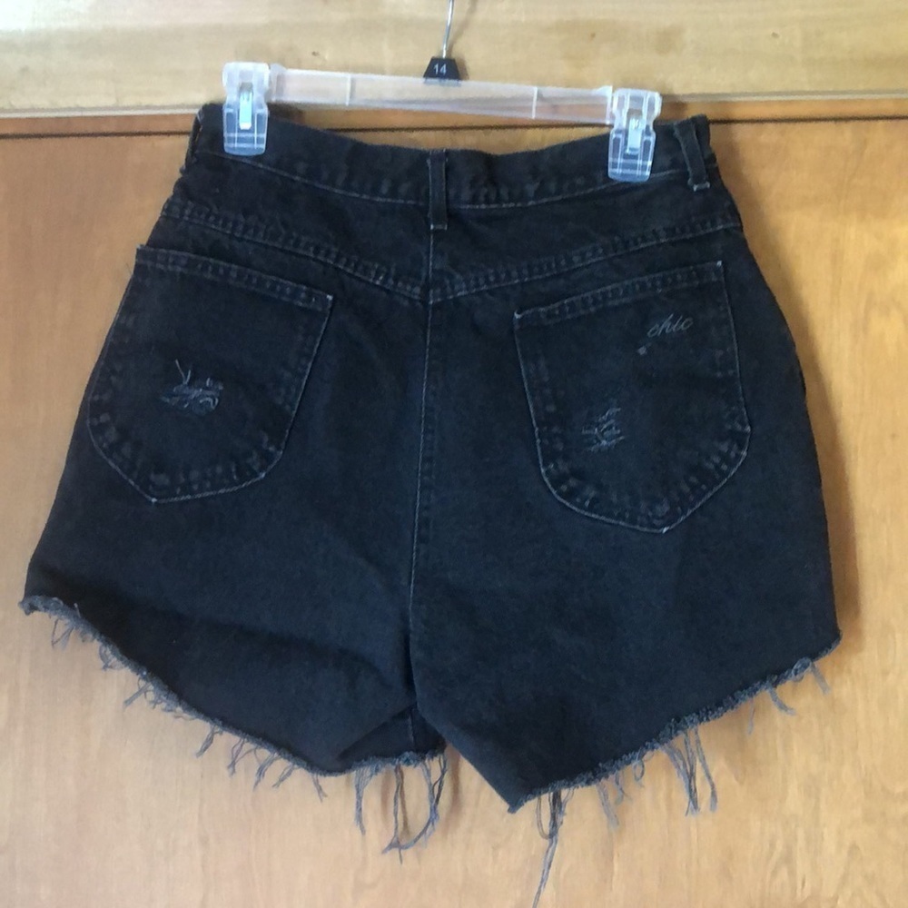 Vintage Chic black cutoff distressed shorts - Picture 6 of 10